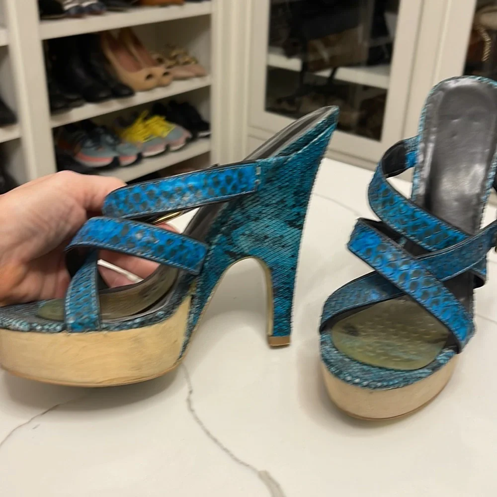Blue Python platform heels - Picture 2 of 4